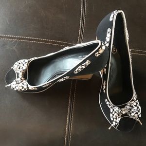coach wood wedge peep toe sz. 10